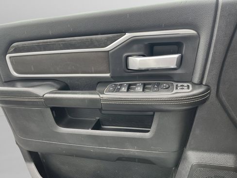 Used 2024 RAM 2500 Big Horn w/ Off Road Package image 19