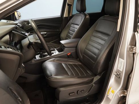 Used 2018 Ford Escape SEL AWD/4WD image 3