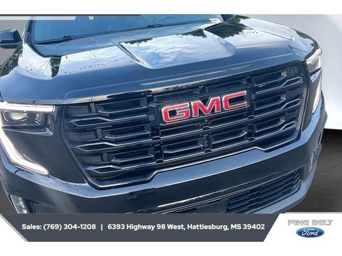 Used 2025 GMC Acadia Elevation w/ Elevation Premium Package FWD image 22