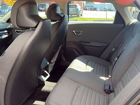 Used 2025 Kia K4 EX FWD image 29