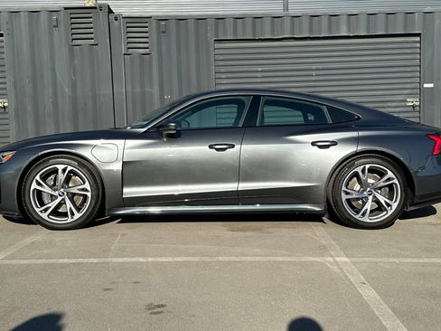 Used 2022 Audi e-tron GT Premium Plus image 2