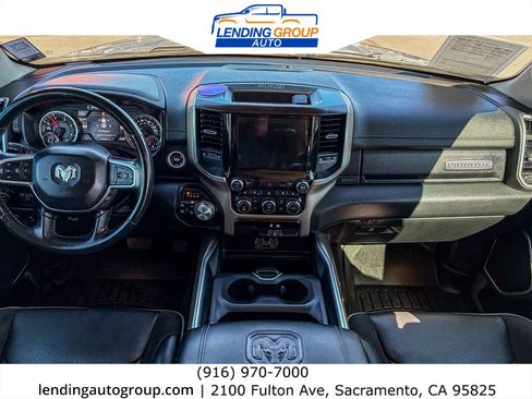 Used 2022 RAM 1500 Laramie AWD/4WD image 11