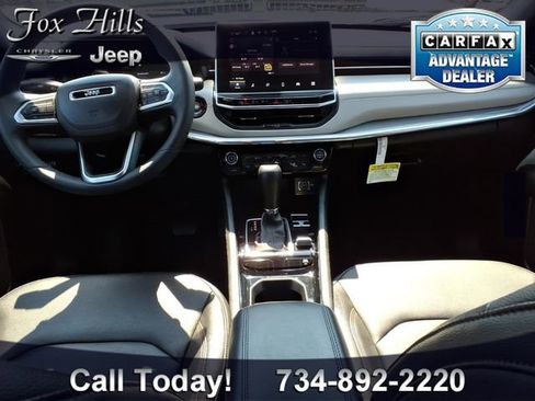 Certified 2024 Jeep Compass Limited AWD/4WD image 13