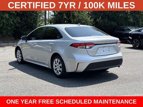Used 2025 Toyota Corolla LE FWD image 4