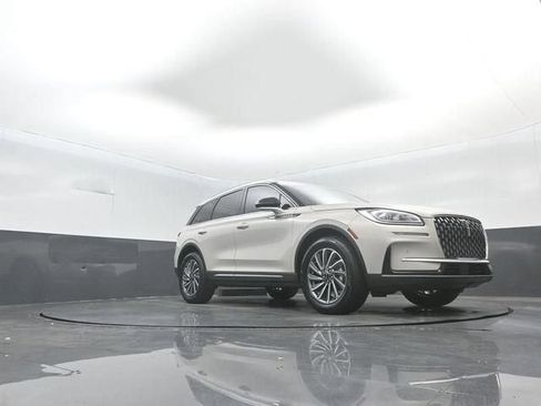 Used 2024 Lincoln Corsair Reserve w/ Equipment Group 201A AWD/4WD image 29