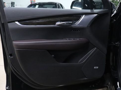 Used 2024 Cadillac XT6 Premium Luxury w/ LPO, Floor Liner Package image 10