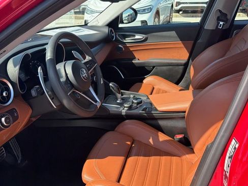 Used 2019 Alfa Romeo Giulia Ti Sport w/ Quick Order Package 22S Sport image 8