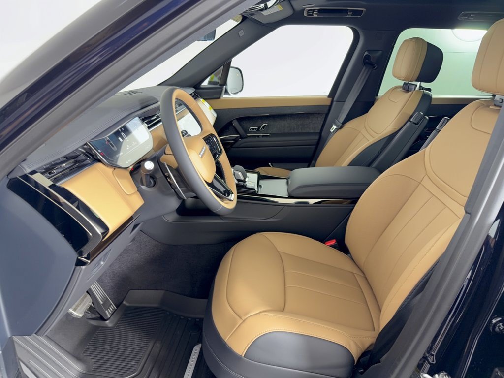New 2027 Land Rover Range Rover Sport Dynamic SE AWD/4WD image 5