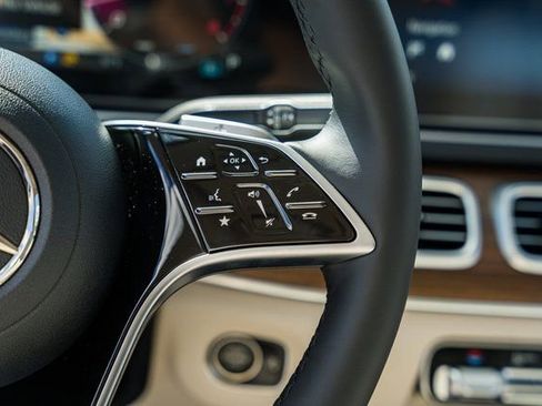 New 2026 Mercedes-Benz GLE 450 4MATIC image 26
