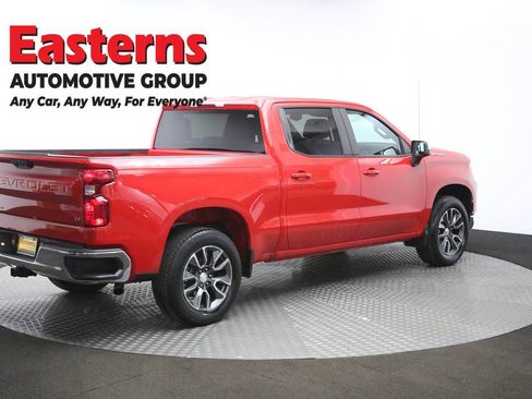 Used 2023 Chevrolet Silverado 1500 LT AWD/4WD image 43