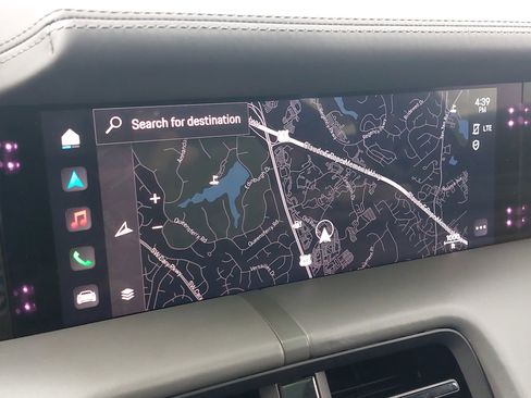 Certified 2020 Porsche Taycan image 25