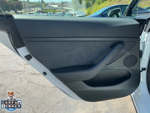 Used 2022 Tesla Model 3 RWD image 49