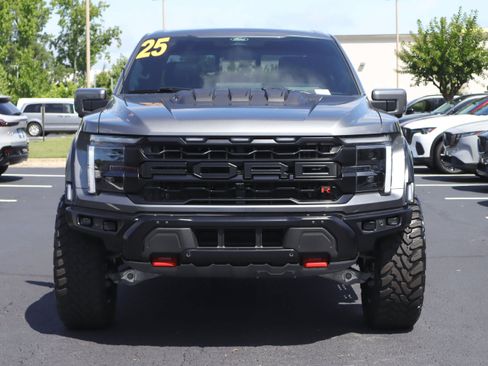 Used 2025 Ford F150 Raptor w/ Equipment Group 803A Raptor R AWD/4WD image 36