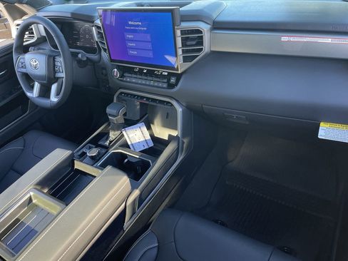New 2026 Toyota Tundra Limited AWD/4WD image 24