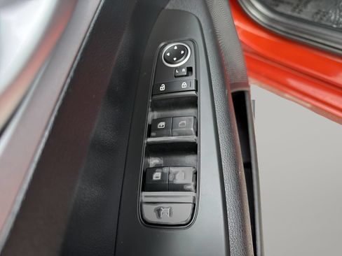 Used 2023 Kia Forte LXS w/ LXS Technology Package FWD image 17
