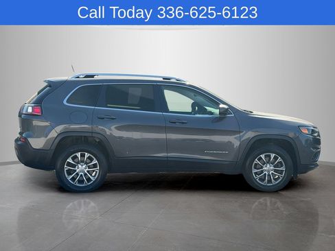 Used 2021 Jeep Cherokee Latitude Lux w/ Sun & Sound Group AWD/4WD image 7