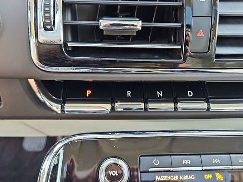 Used 2021 Lincoln Navigator L Black Label w/ Cargo Convenience Package AWD/4WD image 24