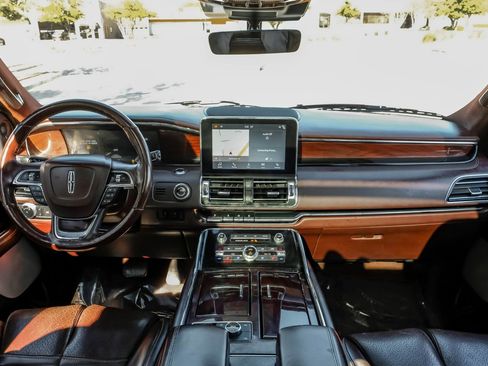 Used 2019 Lincoln Navigator Black Label w/ Cargo Package image 12