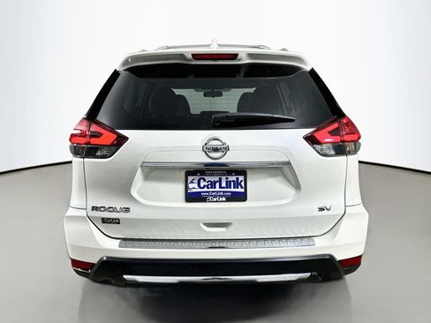 Used 2017 Nissan Rogue SV FWD image 7