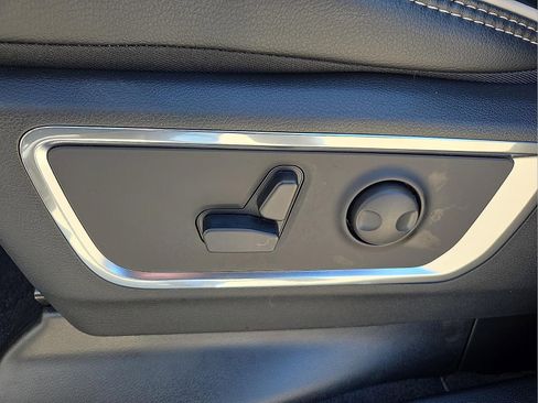 New 2026 RAM 1500 Laramie w/ Night Edition image 15