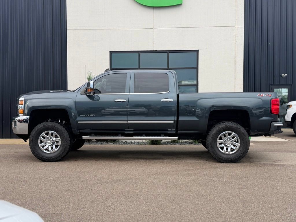 Used 2019 Chevrolet Silverado 2500 LTZ w/ Duramax Plus Package AWD/4WD image 2