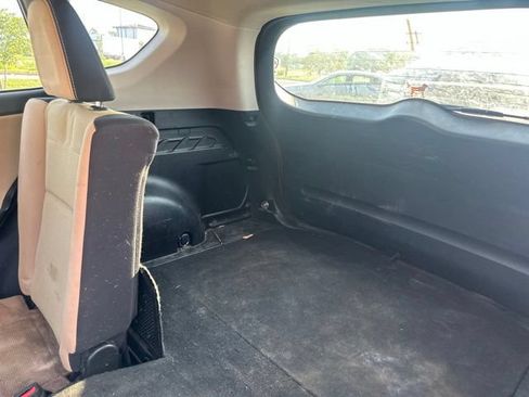 Used 2017 Toyota RAV4 XLE FWD image 14