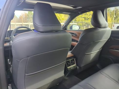 Certified 2026 Toyota Crown Limited image 19