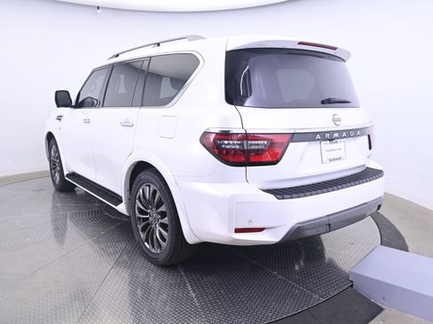 Used 2021 Nissan Armada Platinum w/ Captain's Chairs Package AWD/4WD image 3