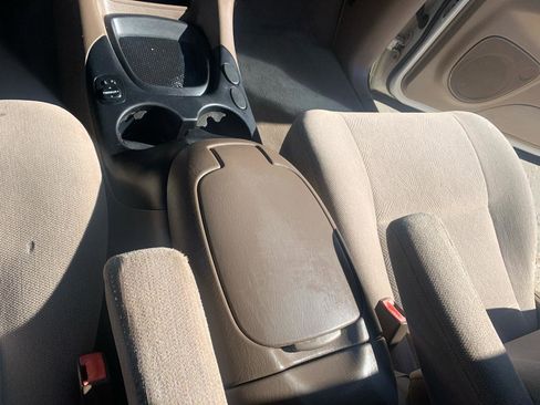 Used 2001 Toyota Sequoia SR5 RWD image 14