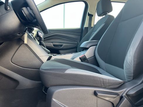 Used 2013 Ford Escape S image 19