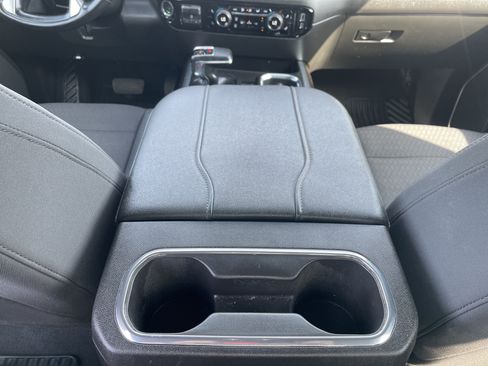 Used 2023 Chevrolet Silverado 1500 RST AWD/4WD image 35
