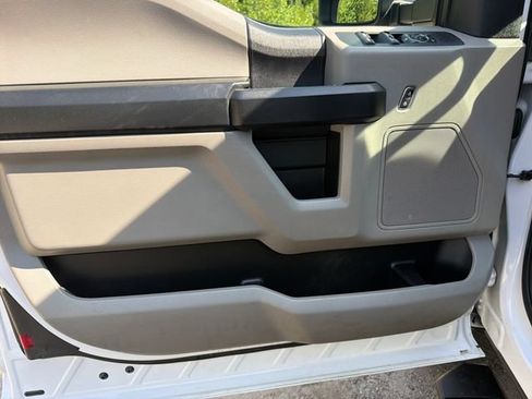 Used 2019 Ford F250 XL w/ Power Equipment Group AWD/4WD image 11