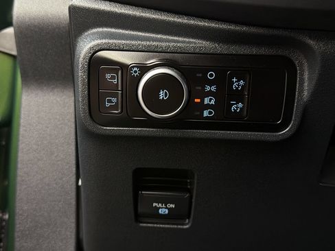 Used 2025 Ford Bronco Outer Banks AWD/4WD image 30