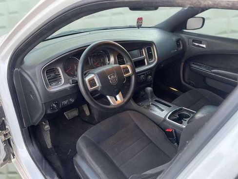 Used 2013 Dodge Charger SE image 14