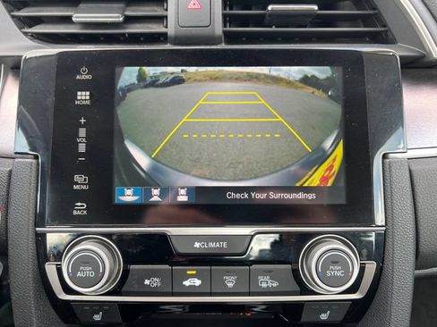 Used 2017 Honda Civic Touring image 24
