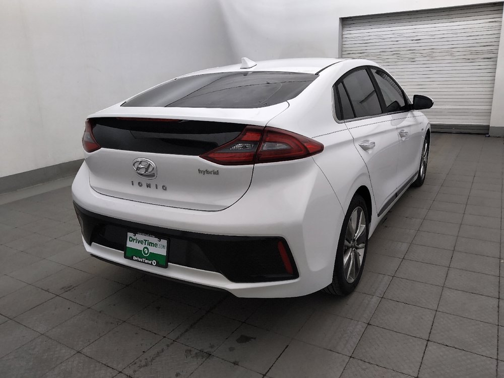 Used 2019 Hyundai Ioniq Limited FWD image 9