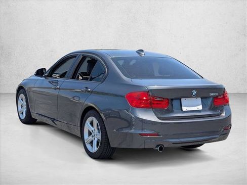 Used 2014 BMW 320i Sedan RWD image 7