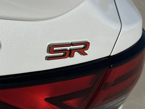 New 2025 Nissan Sentra SR image 6