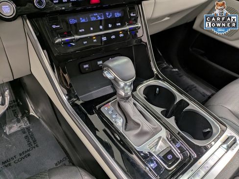 Certified 2024 Kia Carnival SX Prestige FWD image 15