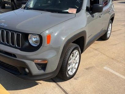 Used 2022 Jeep Renegade Latitude