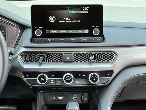 Used 2025 Acura Integra FWD image 15