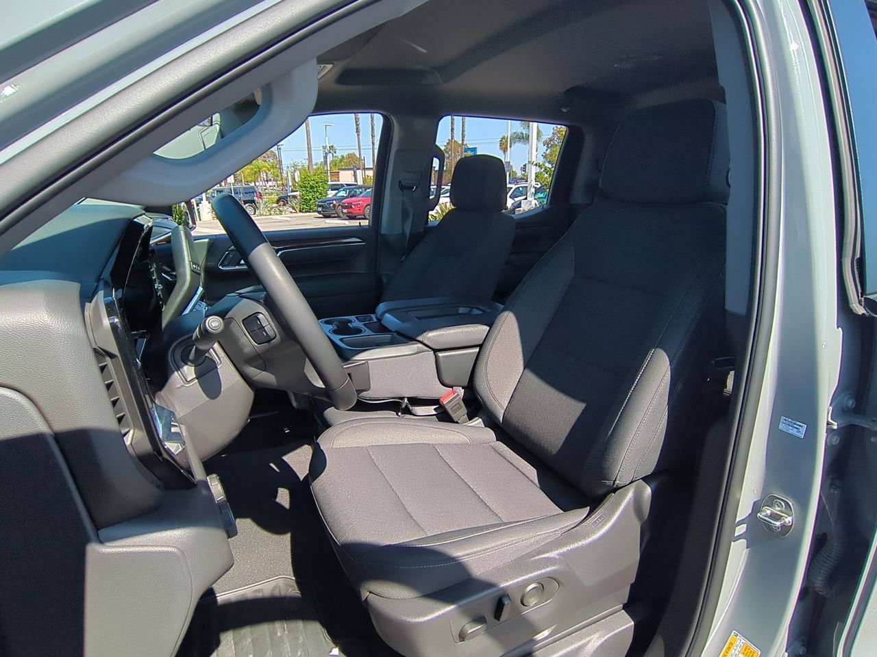 Used 2024 Chevrolet Silverado 1500 LT AWD/4WD image 19