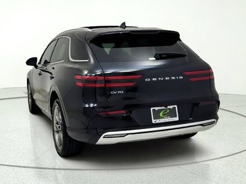Used 2025 Genesis Electrified GV70 w/ Prestige Package AWD/4WD image 10