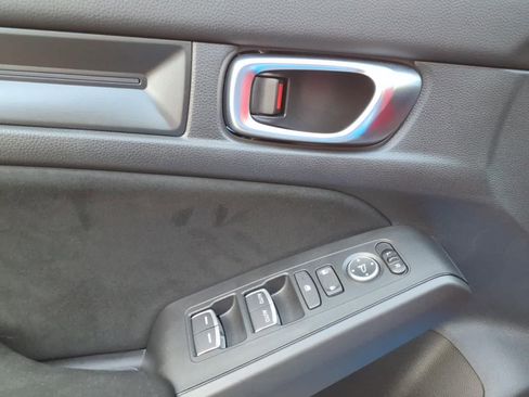 Used 2025 Honda Civic Type R image 13