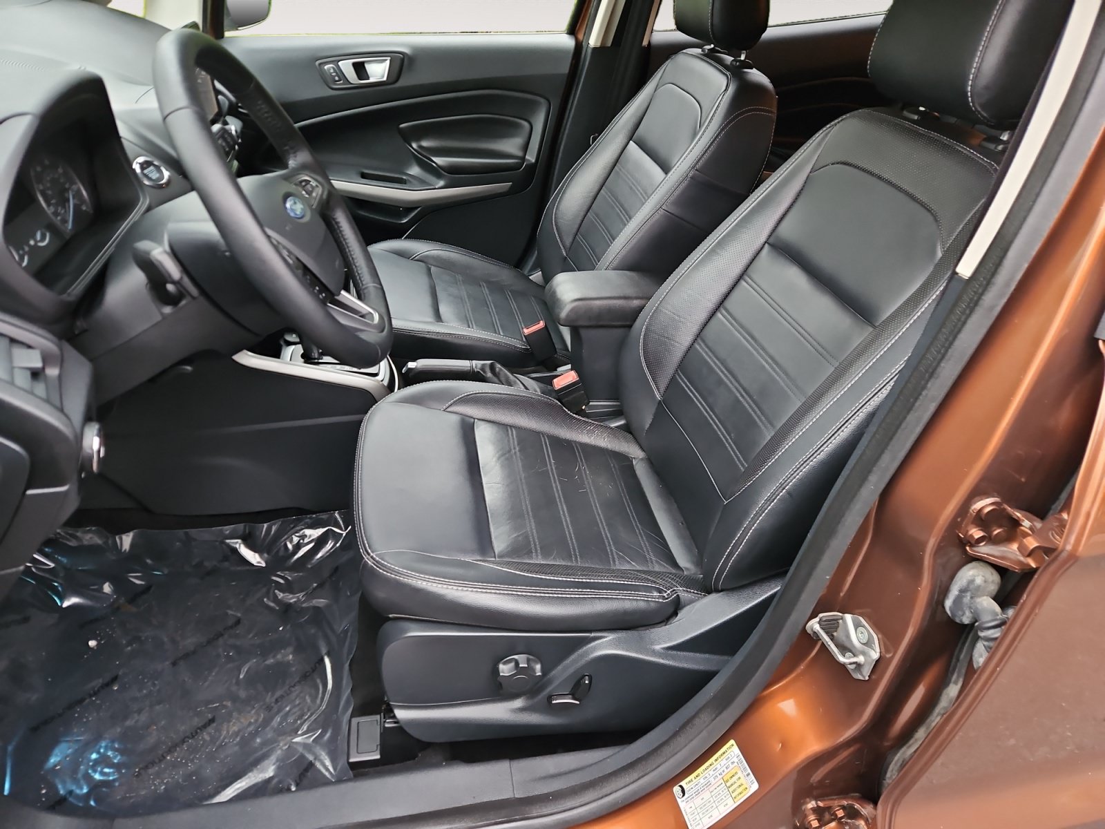 Used 2019 Ford EcoSport Titanium AWD/4WD image 9