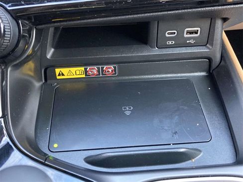 Used 2025 Lexus NX 250 FWD image 16