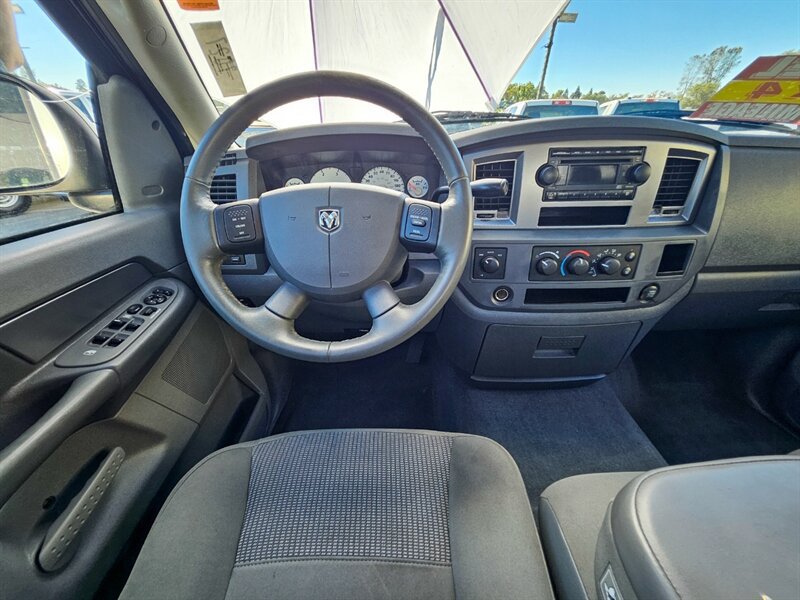 Used 2006 Dodge Ram 2500 Truck SLT AWD/4WD image 17