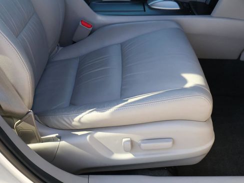 Used 2012 Honda Accord EX-L image 17