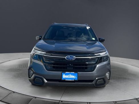 Used 2025 Subaru Forester Touring AWD/4WD image 8