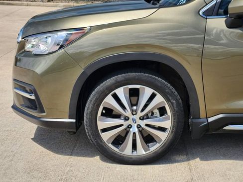 Used 2022 Subaru Ascent Limited w/ Technology Package image 8